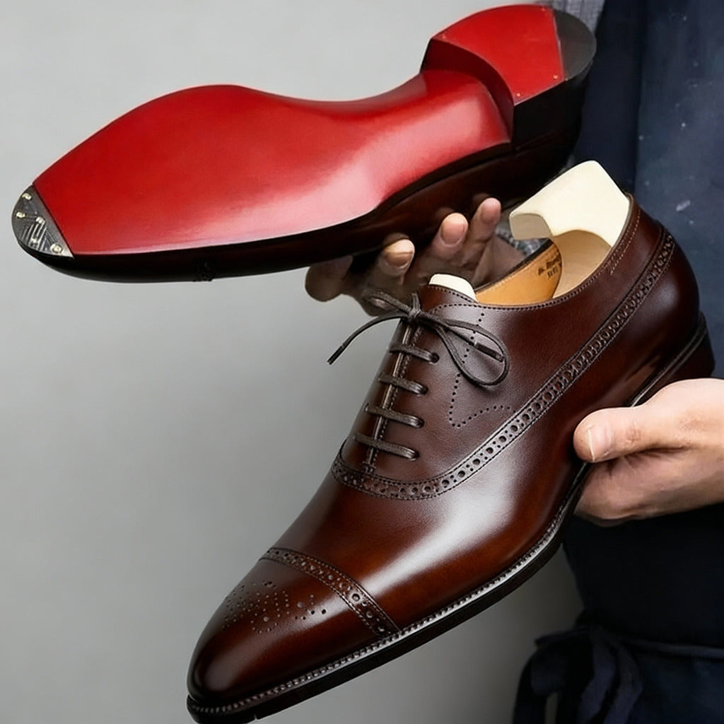 Valcero™ Classic Oxford Brogue Shoe in Leather