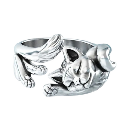 Velisse™ Sophisticated Retro Ring with a Romantic Touch