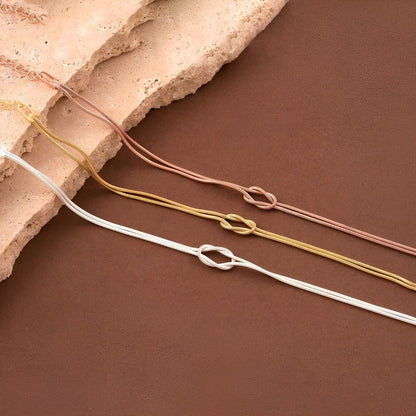 Coravanté™ Personalized Knot Bracelet with Elegant Touch