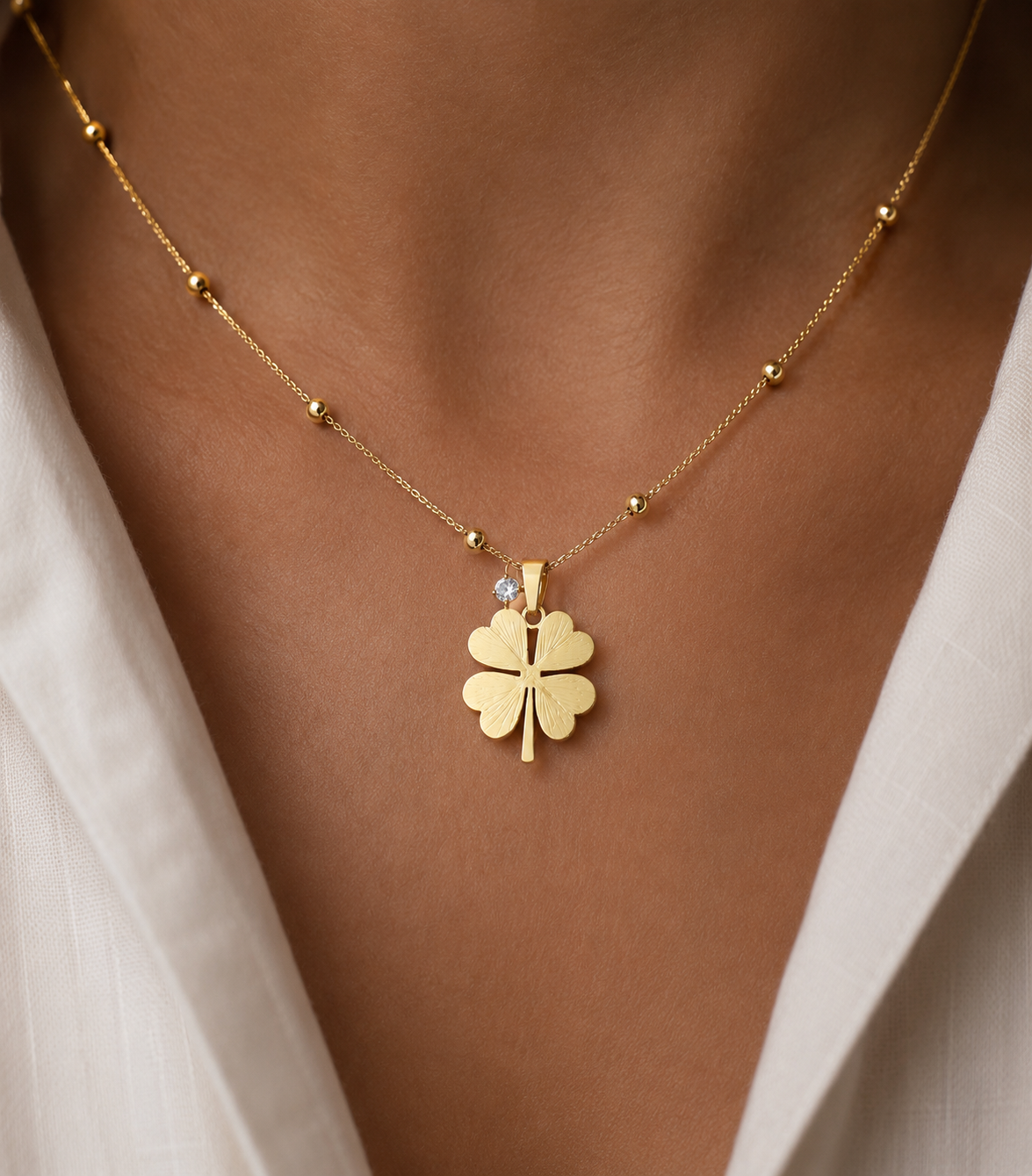 Xyla™ Elegant Gold-Finished Steel Clover Necklace